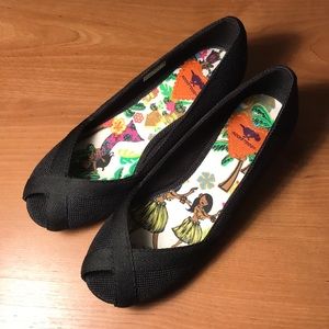 Rocket Dog black canvas flats sz 6.5M